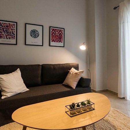 Avra Apartment Kalamata Eksteriør billede